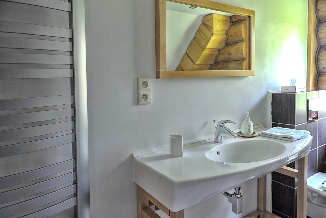 Villa Dom Pod Sosnami à Gryżyna Extérieur photo