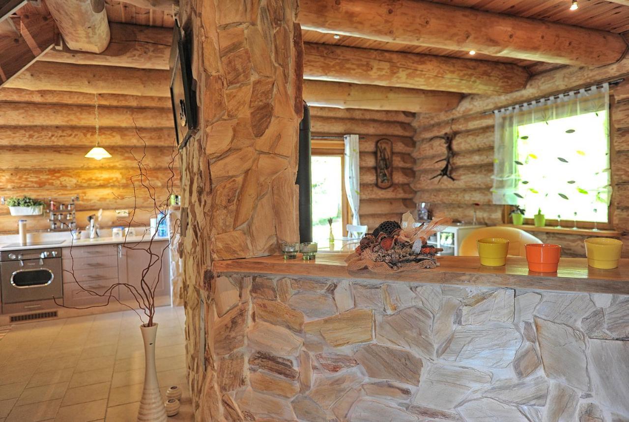 Villa Dom Pod Sosnami à Gryżyna Extérieur photo